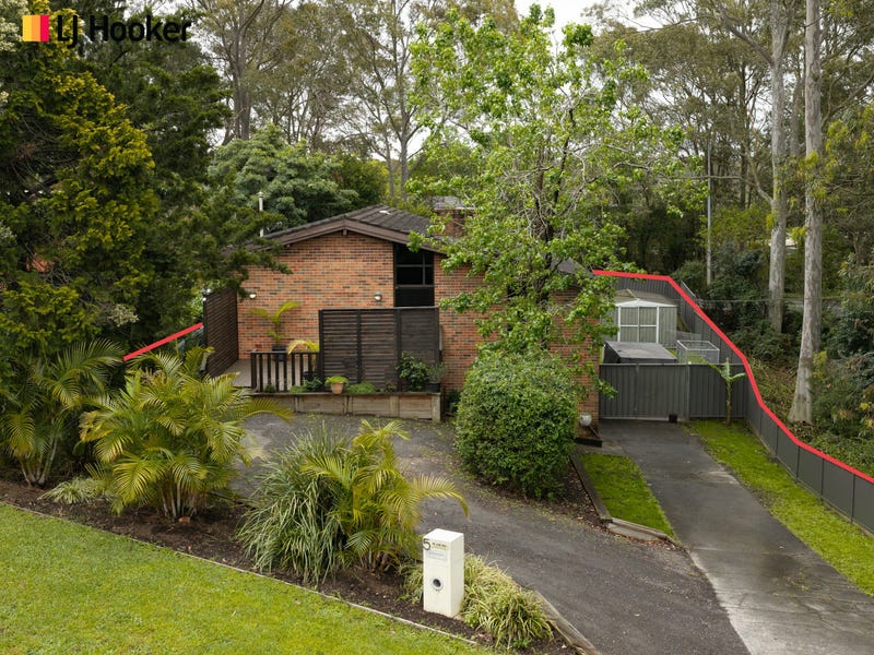 Open Plan Raked Ceiling 5 Elder Crescent, Nowra, NSW 2541 - House for Sale - realestate.com.au