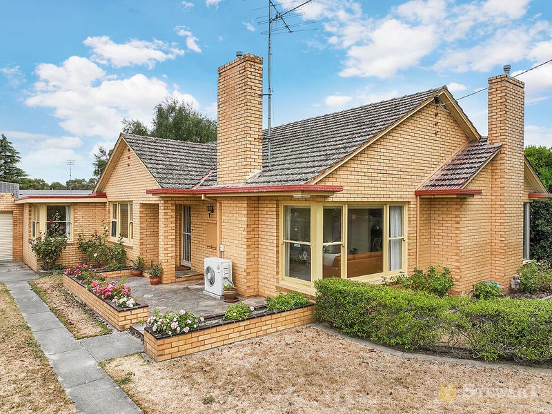 36 Wilson Street, Colac, Vic 3250 - Property Details