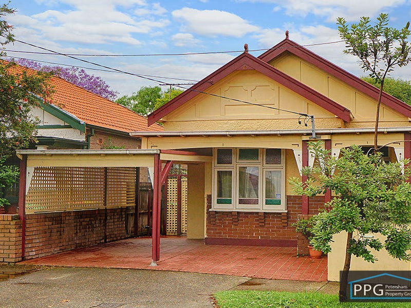 215 New Canterbury Road, Lewisham, NSW 2049 Property Details