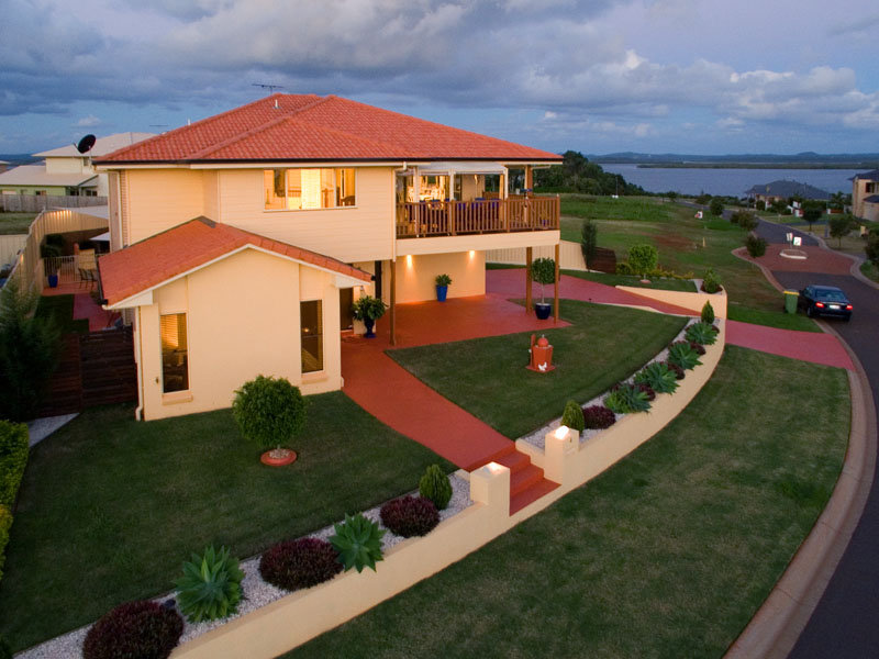 4 Haslingden Drive, Redland Bay, Qld 4165