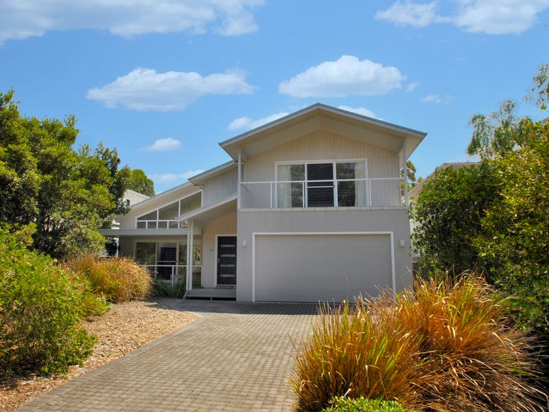 118 Griffin Street, Callala Beach, NSW 2540