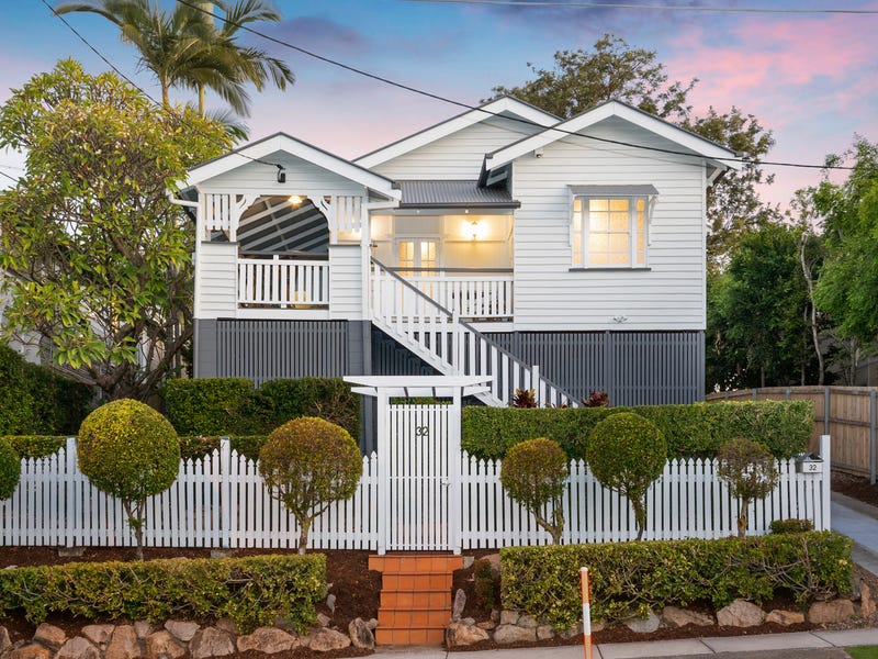 32 Constitution Road, Windsor, Qld 4030 Property Details
