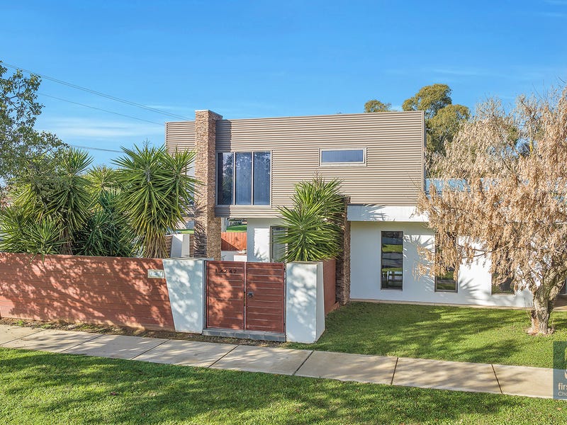 1/247 Eyre Street, Echuca, Vic 3564 Property Details