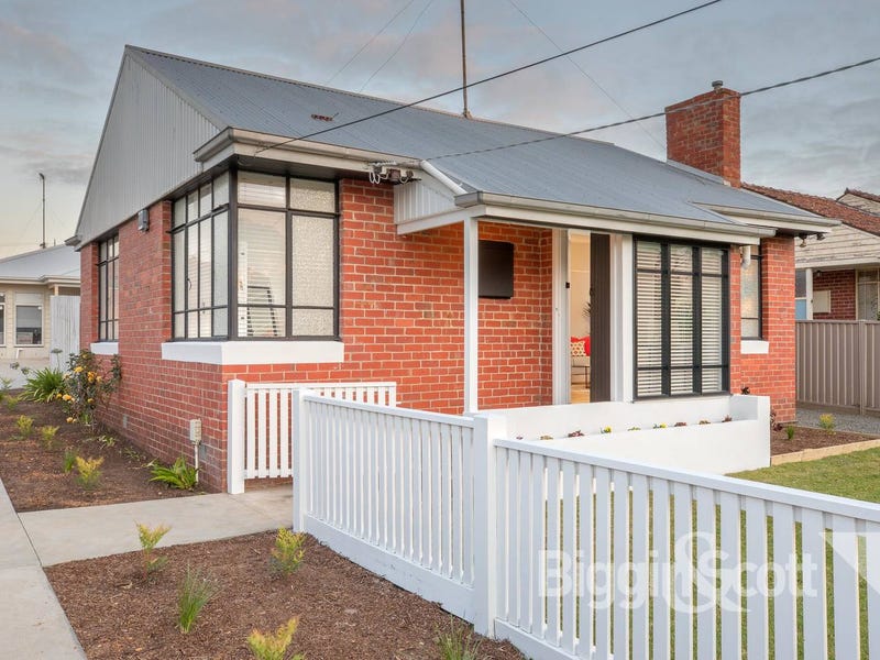 1008 Ligar Street, Ballarat North, Vic 3350 House for Sale