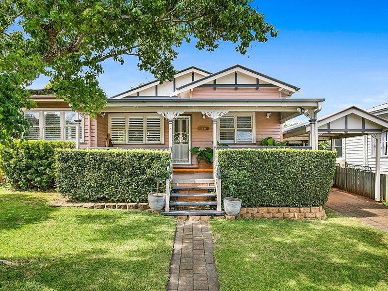 10 Dunmore Street, East Toowoomba, Qld 4350