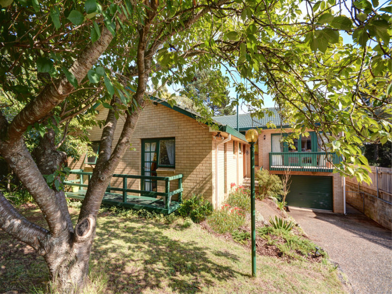 220 Govetts Leap Road, Blackheath, NSW 2785 Property Details