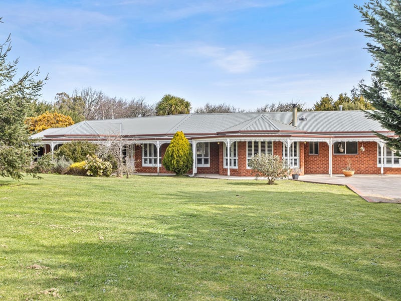 Houses for Sale in Woodend North, VIC 3442