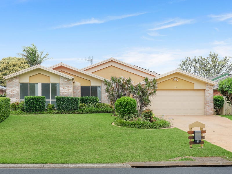 28 Crestwood Drive, Port Macquarie, NSW 2444