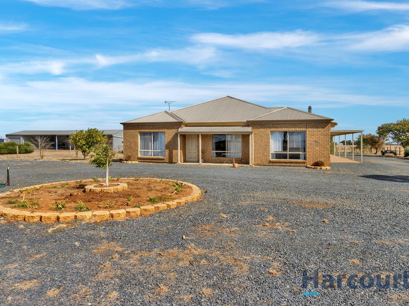 26 Racecourse Road, Balaklava, SA 5461 Property Details