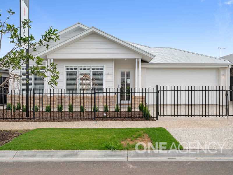 18 The Avenue, Roseworthy, SA 5371 Property Details