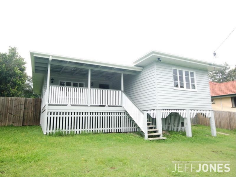 15 Morven Street, Camp Hill, QLD 4152