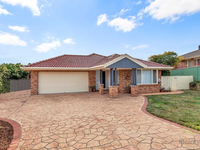 15 Richardson Circuit, Conder, ACT 2906 Property Details