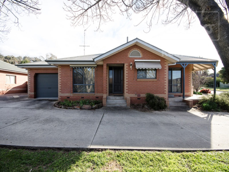 1/661 Pearsall Street, Lavington, NSW 2641 Property Details