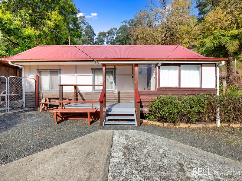 34 Station Road, Warburton, Vic 3799 House for Sale