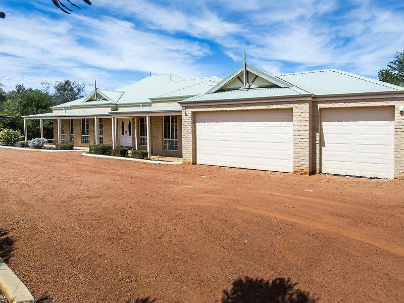 5 Chardonnay Drive, The Vines, WA 6069