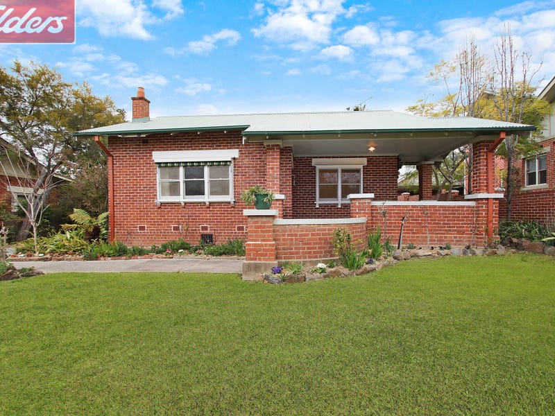 709 Pemberton Street, Albury, NSW 2640 Property Details