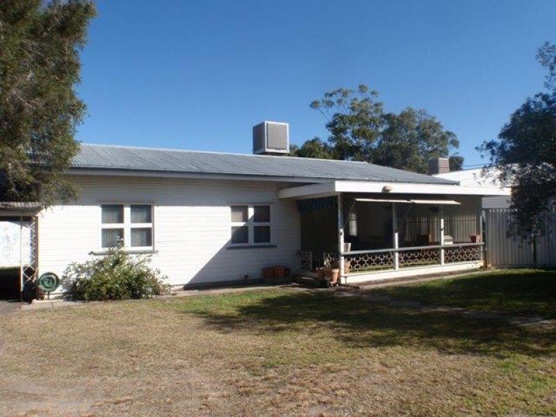 76 Northern Road Roma Qld 4455 Property Details 76-northern-road-roma-qld-4455-property-details