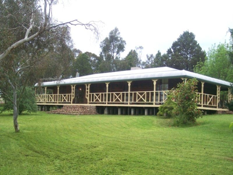 8 Hill Street, The Rock, NSW 2655