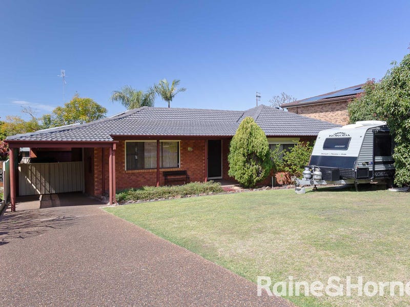 17 MATHEW AVENUE, Jewells, NSW 2280 Property Details