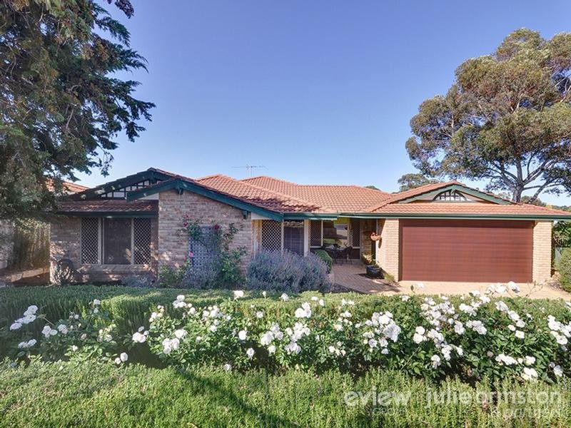 2 Cascade Close, Woodvale, WA 6026 Property Details