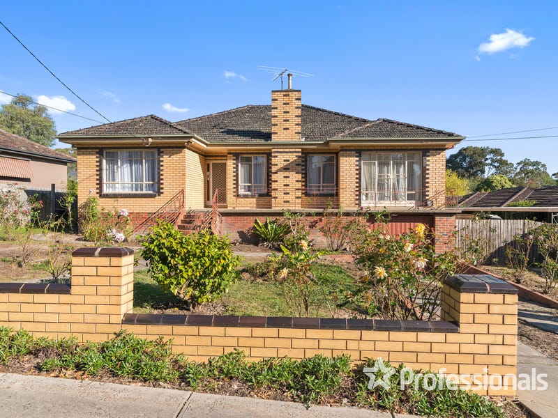 65 Mount View Parade, Croydon, VIC 3136