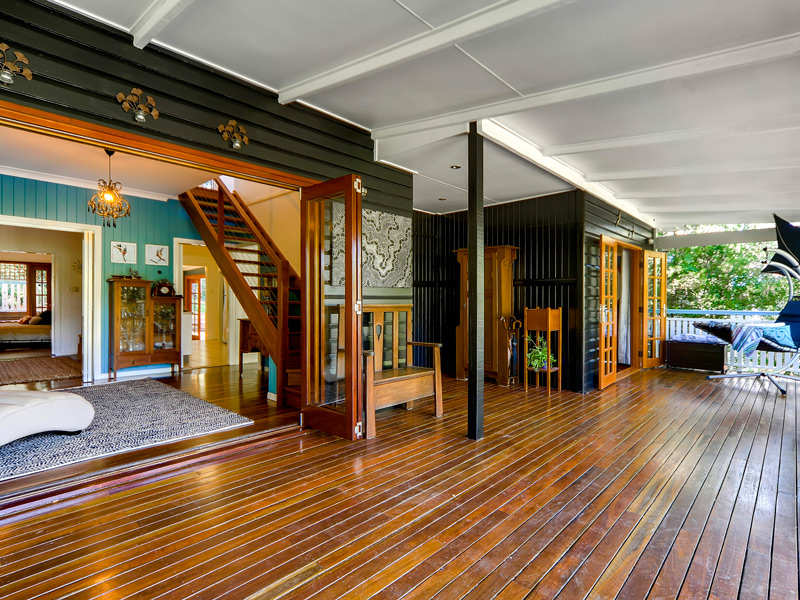 115 Dorrington Drive, Ashgrove, Qld 4060 Property Details