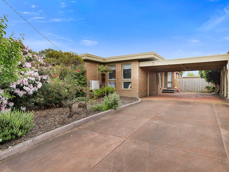 11 Page Street, Mitcham, Vic 3132 Property Details