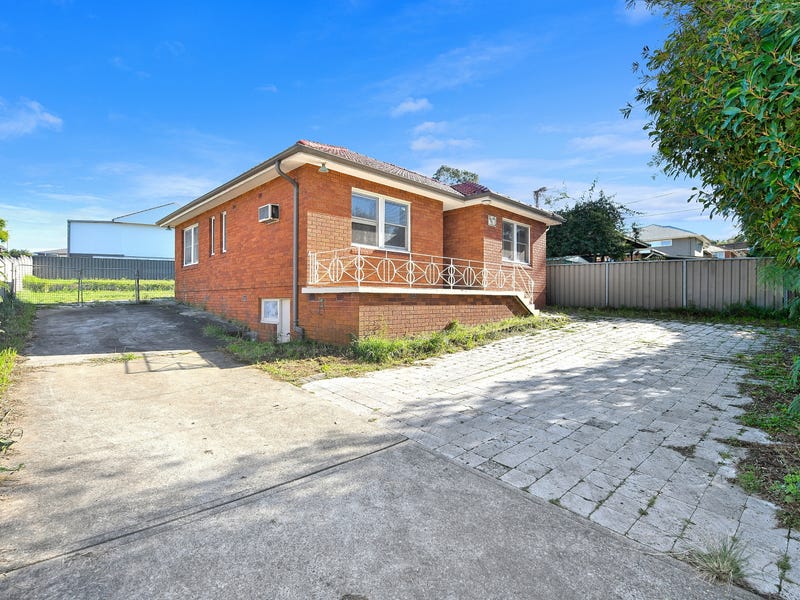 104 Lane Cove Road, Ryde, NSW 2112