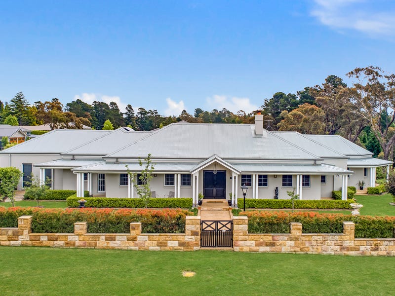 1 Chancery Lane Wentworth Falls Nsw 2782 Property Details