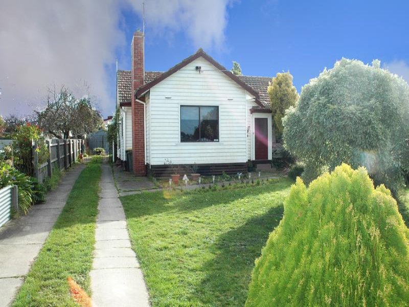 18 Orion Street, Sebastopol, Vic 3356 Property Details