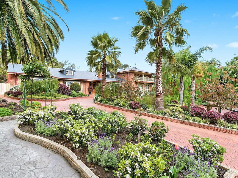 6 Glasgow Road, Kilsyth, Vic 3137 Property Details