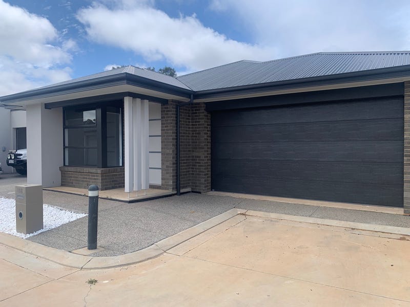 108 Lochside Drive, West Lakes, SA 5021