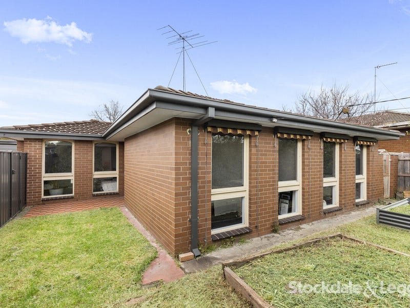 33 Pioneer Road, Grovedale, VIC 3216