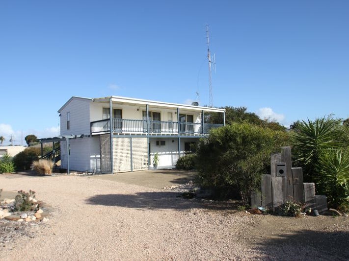 12 North Terrace, Moonta Bay, SA 5558