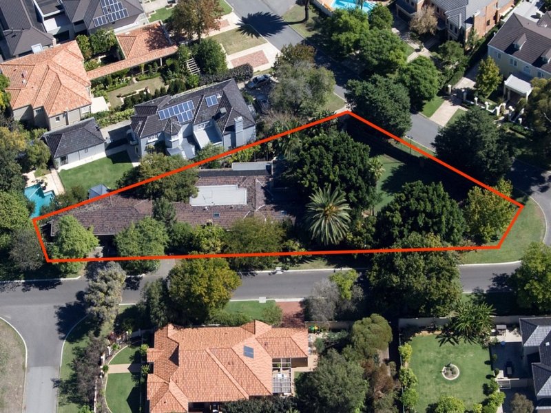 31 Wavell Road, Dalkeith, WA 6009 Property Details