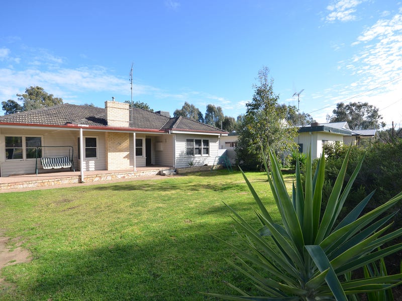 75 McKenzie Street, Echuca, Vic 3564 Property Details