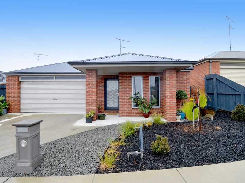 8 Cayley Place, Leopold, VIC 3224