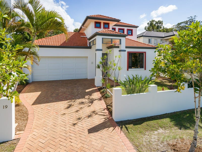 19 Winton Terrace, Varsity Lakes, Qld 4227 House for Sale