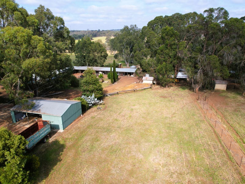 4525 Werribee Road, Wooroloo, WA 6558 House for Sale