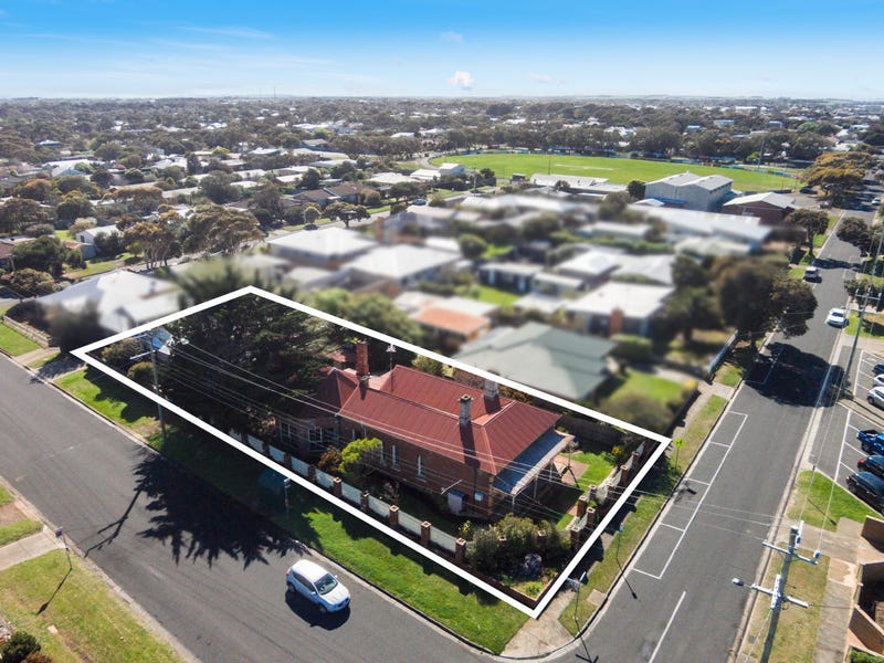 111 The Avenue, Ocean Grove, VIC 3226