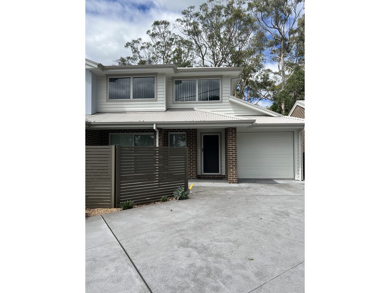 82 Kingsford Smith Drive, Berkeley Vale, NSW 2261