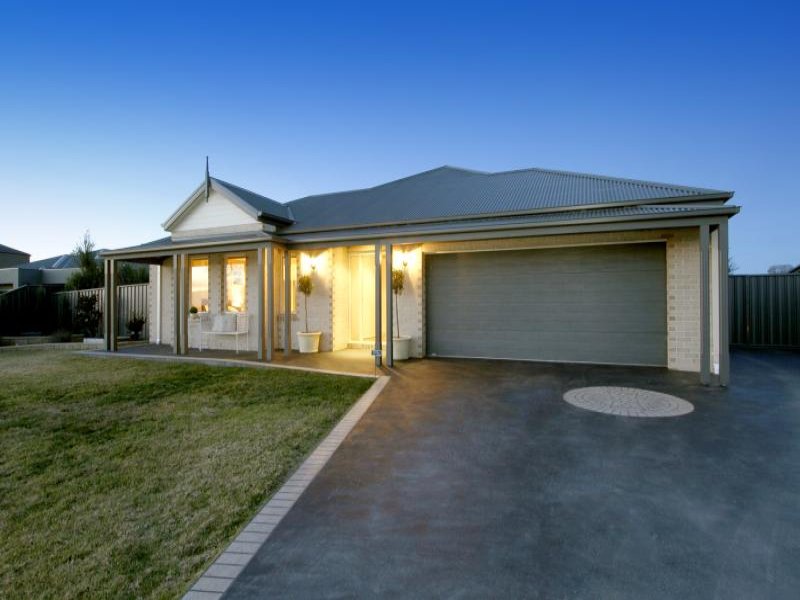 81 Cemetery Road, Sale, VIC 3850