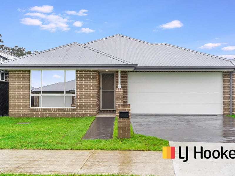 8 Corry Street, Thirlmere, NSW 2572 Property Details