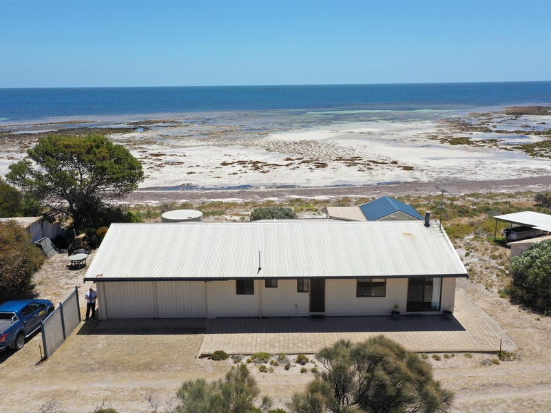 701 Beegoodye Wells Road, Cockle Beach, Hardwicke Bay, SA 5575 House