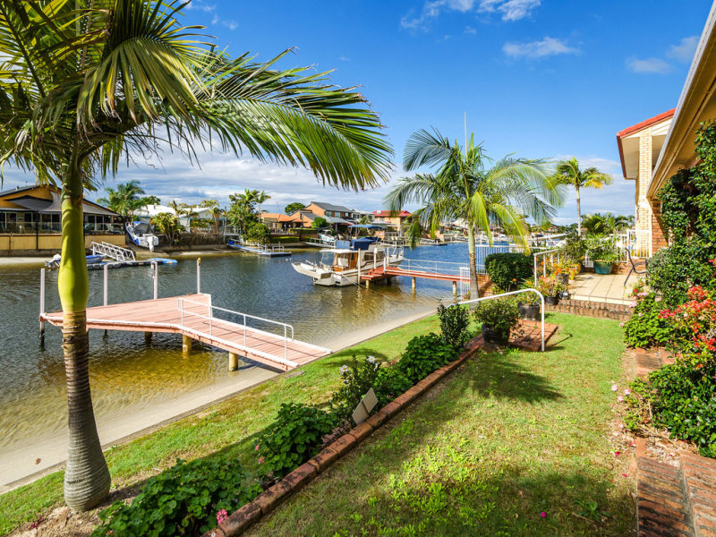 89 Tradewinds Avenue, Paradise Point, QLD 4216