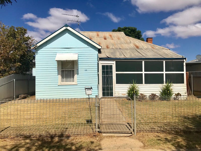 426 Church Street, Hay, NSW 2711