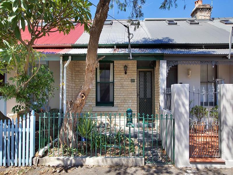 219 Rowntree Street, Birchgrove, NSW 2041