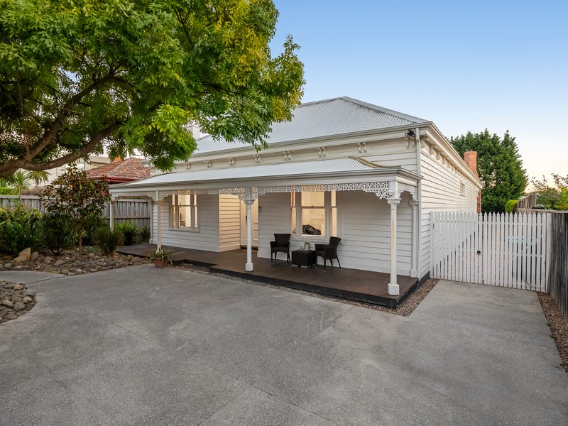 38 Raynes Park Road, Hampton, Vic 3188 Property Details