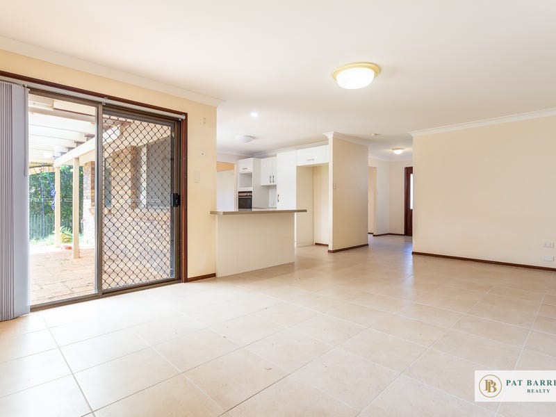 32 Montgomery Drive, Wellington Point, QLD 4160