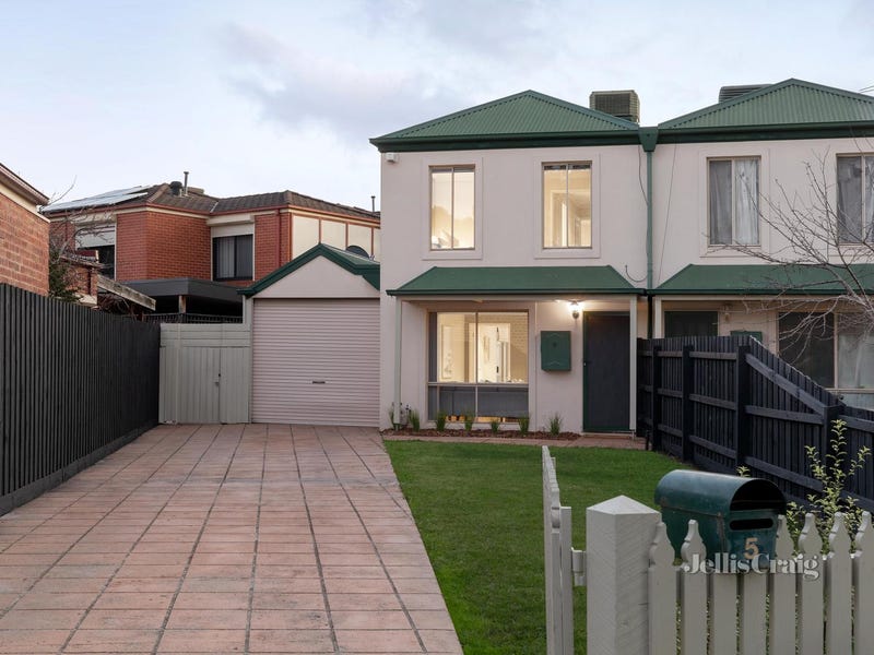 5 Benjamin Close, Bundoora, Vic 3083 House for Sale